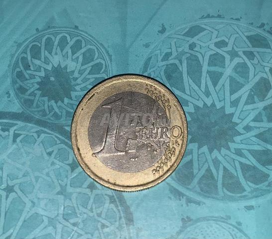 4 عملات يورو قديمة 2002-2003-2017 - 2