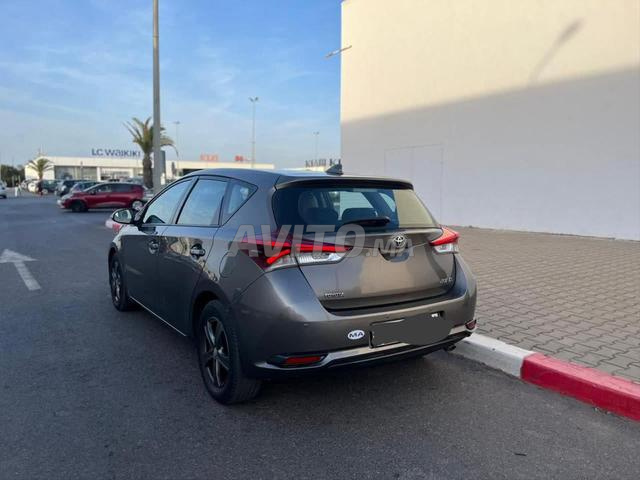 Toyota AURIS 2017 - 2