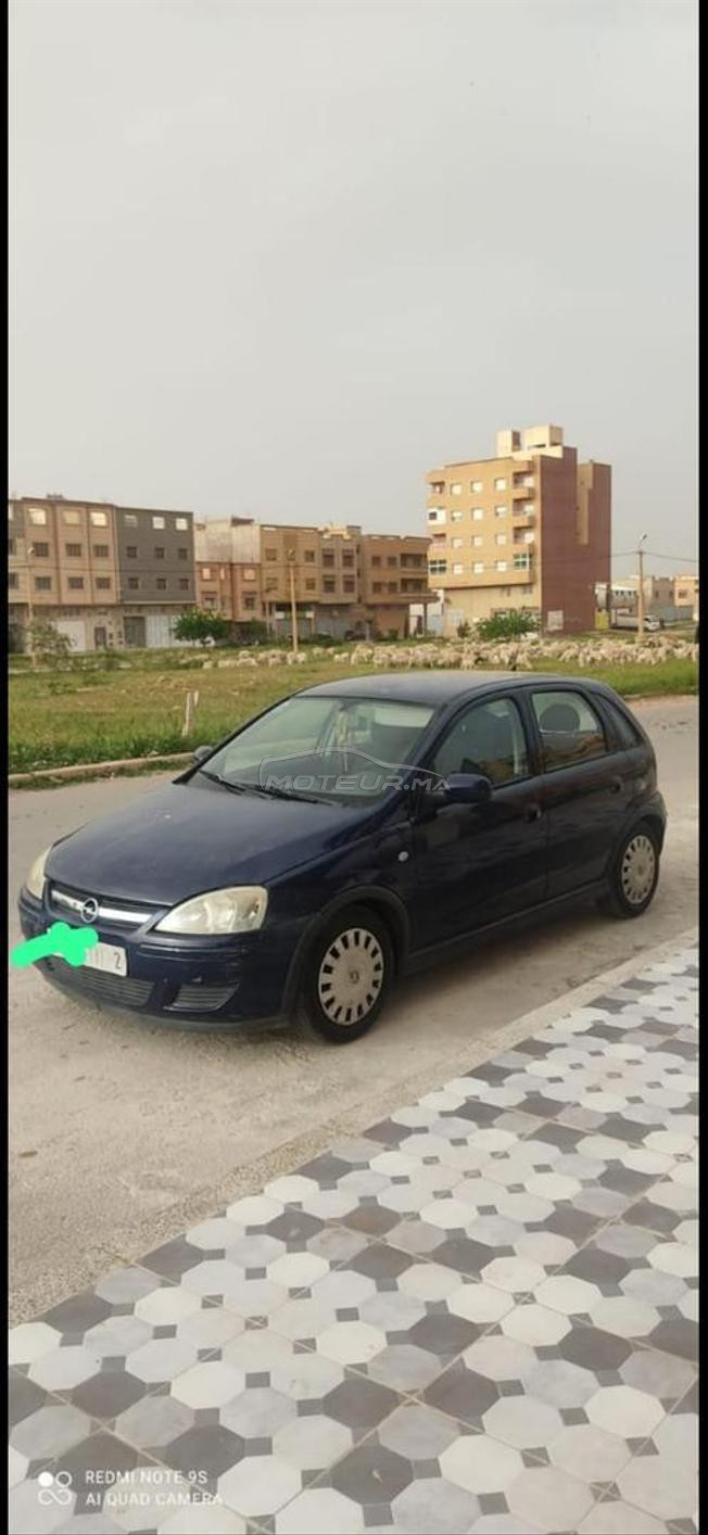 Opel Corsa Essence Manuelle 2003 à Oujda