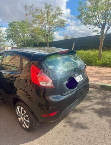 Ford Fiesta Essence Manuelle 2018 à Marrakech - 2