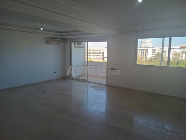 شقة 200 متر في حي رياض - 2