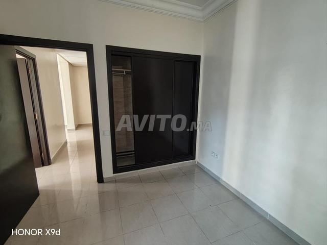 شقة جميلة للبيع، إقامة داريس، مقابل المحطة - 2