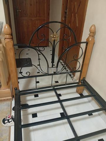 Lit en fer forgé très bon état - 2
