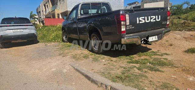 إيسوزو دي ماكس - 2