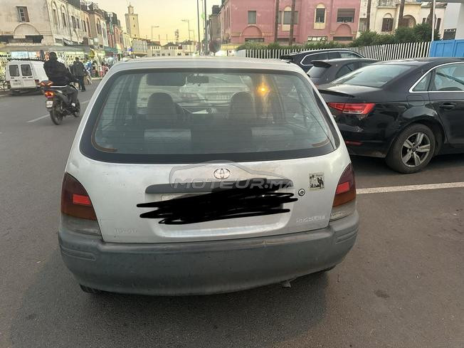 للبيع تويوتا ستارليت.