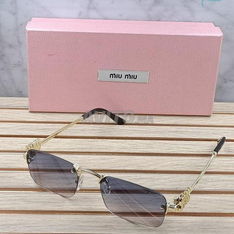 Lunettes de soleil Miu Miu MM9541 - 2