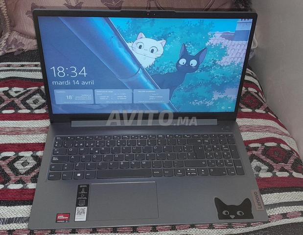 Lenovo AMD Ryzen 5 stockage 477 Go SSD 8.00 RAM