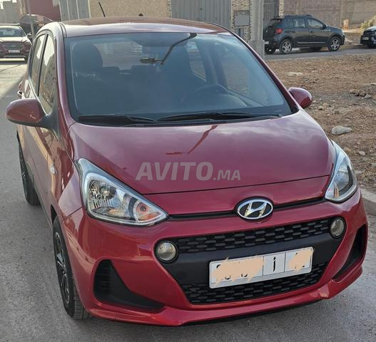 Voiture rouge (Numéro disponible uniquement sur WhatsApp) - 2