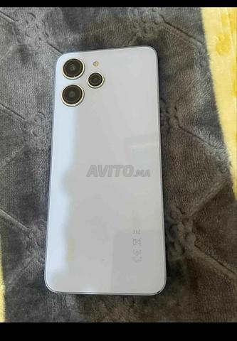 Redmi 12 à vendre 128 Go 8 RAM