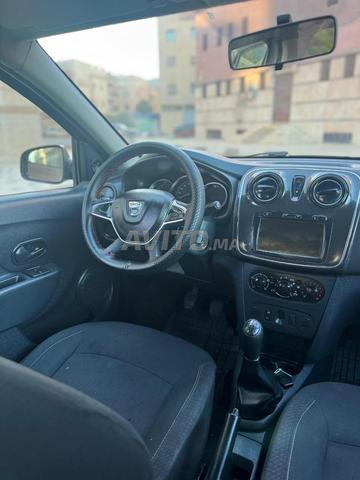 Dacia Logan neuve et propre - 2