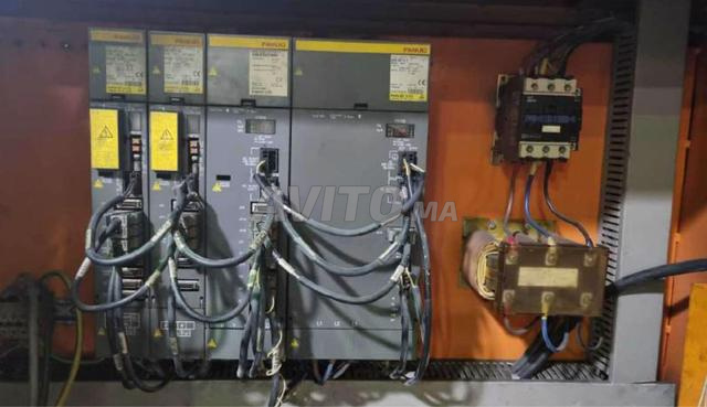 Centre d'usinage CNC JOHNFORD - 2