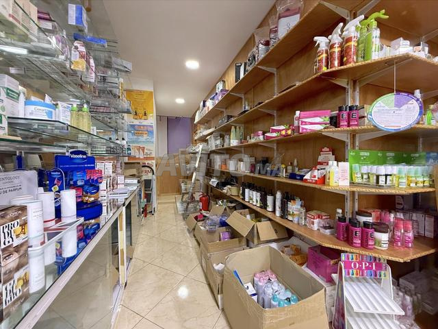 Vente Magasin avec Fdc de 75m2 ValFleuri Casa - 2