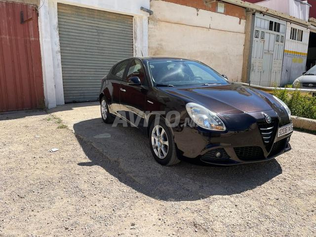 Alfa Romeo, élégante, bon marché et économique - 2