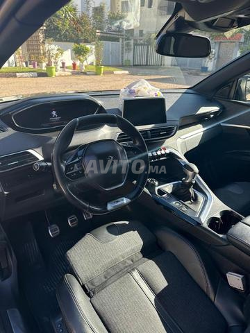 Peugeot 5008 Diesel Manuelle 2020 à Kénitra - 2