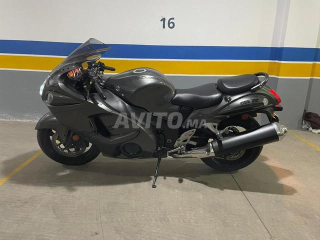 سوزوكي هايابوسا 1300R