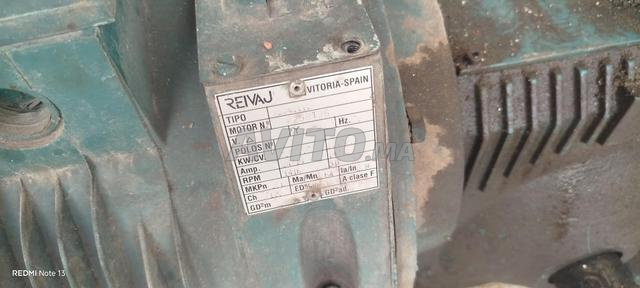 Moteur d'ascenseur à vendre - 2