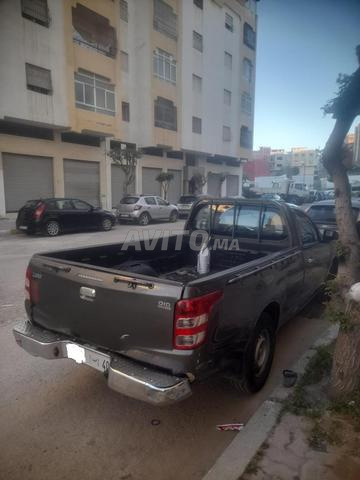 Mitsubishi L200 Diesel Manuelle 2016 à Tanger - 2