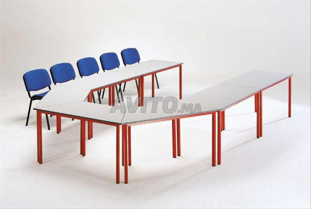 Table de réunion économique / vestiaire - 2