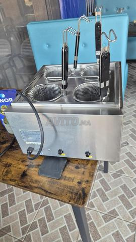 CUISINEUR DE PÂTES PROFESSIONNEL - 2