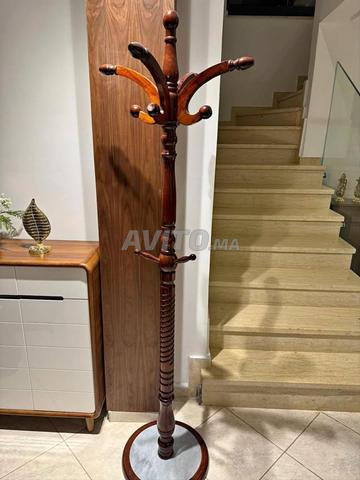 Porte-Manteaux Pratiques et Élégants - 2