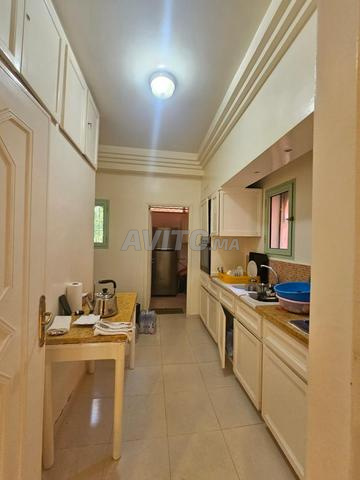 شقة رائعة بالطابق الأرضي بحديقة في بالميراي - 2