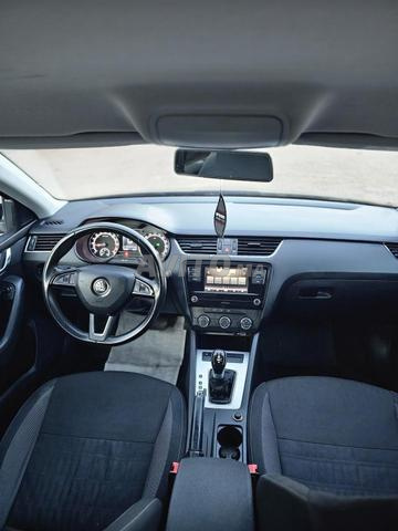 Skoda Octavia 2019 Automatique - 2