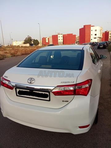 Toyota Corolla 1 peinture toutes options