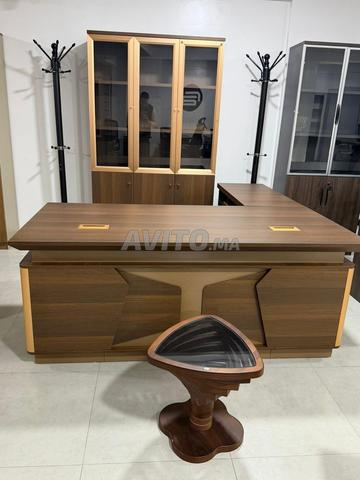 🪑 مكاتب إدارية مستوردة – الجودة العالمية بين يديك - 2