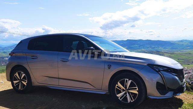Peugeot 308 Essence Automatique 2025 à Fès