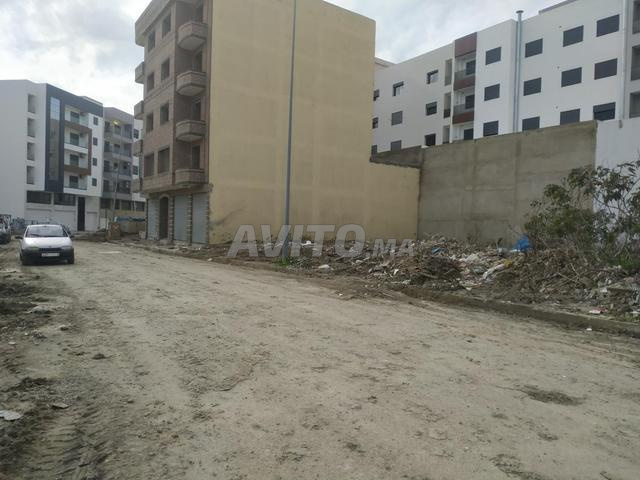 Terrains zone immeuble 600 m2 Boukhalf