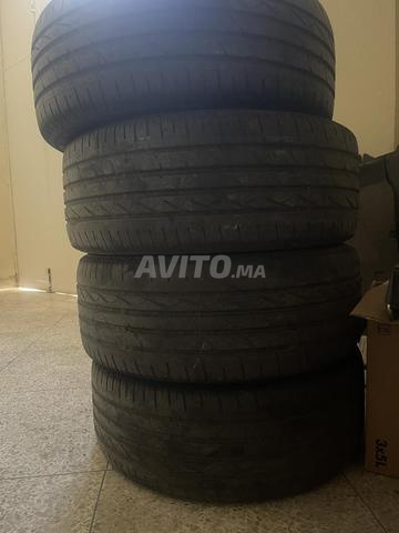 4 pneus 235/55 R17 - 2