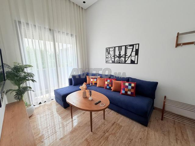 Studio meublé à louer - image 3