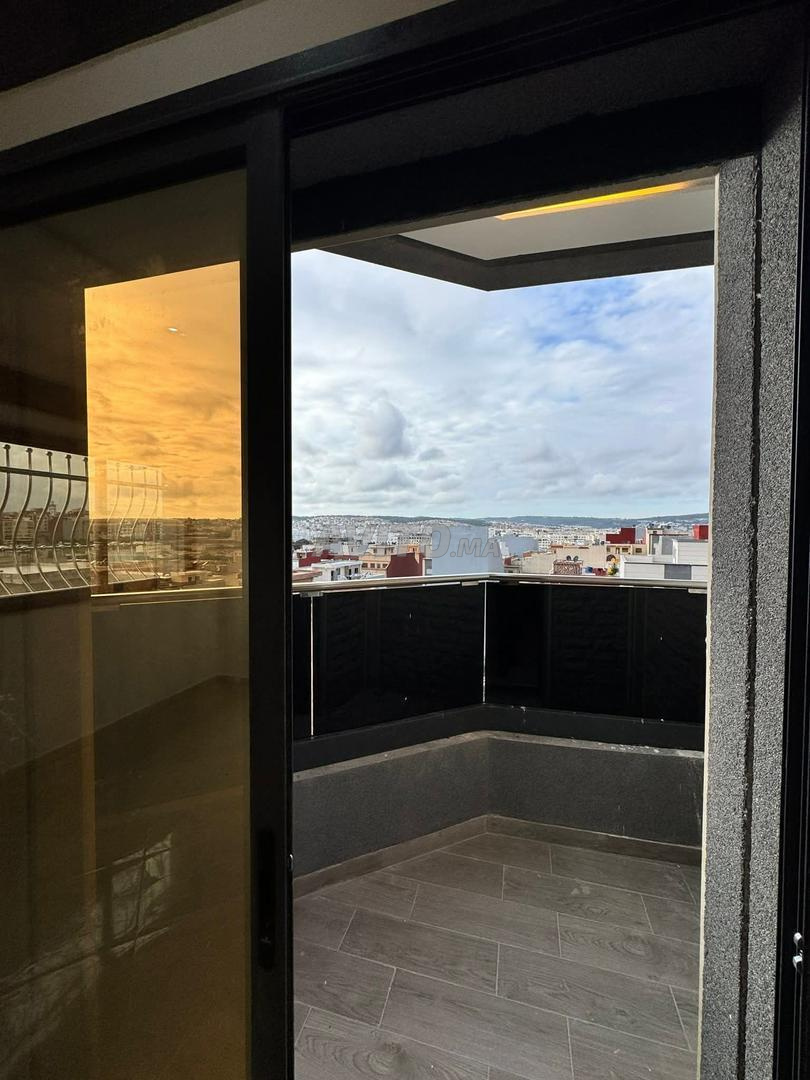 Appartement à louer  Longue durée Idéal famille - image 3