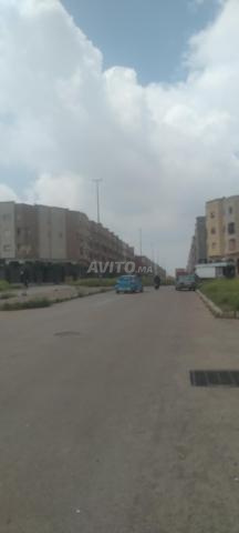 Terrain commercial complexe Khayr Chouka