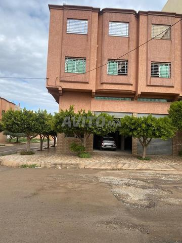 Maison avec garage commercial - 2