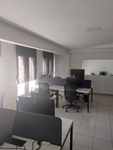 بلاطو جديد مُقسّم ومُكيّف 96م2 - 2