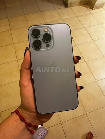 iPhone 13Pro 128Gb 100 batterie avec garantie apple