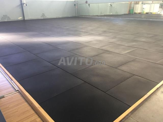 GAZON SYNTHÉTIQUE ET ÉQUIPEMENT DE SPORT - 2