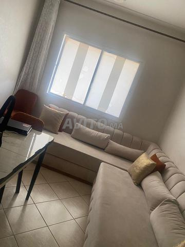 شقة فارغة بدون أثاث بالحي المحمدي للكراء الشهري - 2