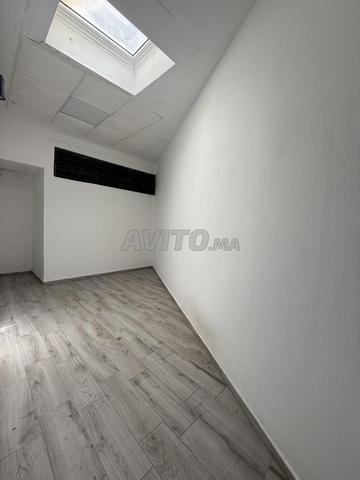 مكتب للإيجار روش نوار - 2