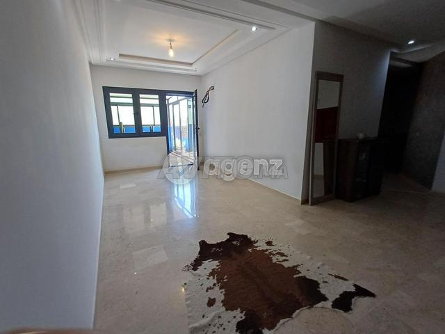BOU-BO-1079 - Appartement à vendre à Bouskoura - 2