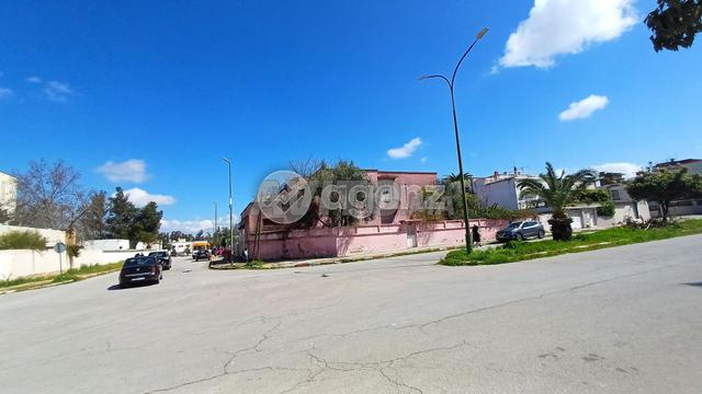 MEK-ME-1075 - فيلا للبيع في المنزه - 2