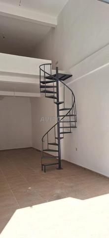 Local commercial 48m² avec mezzanine à vendre - 2