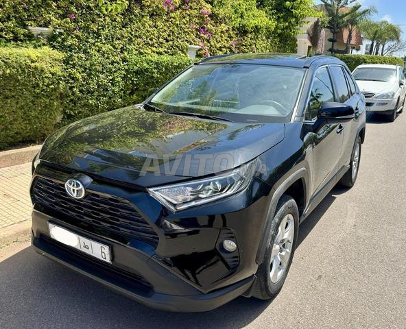 Toyota Rav4 Hybride Toit ouvrant 2022 1er main