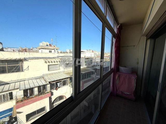 CMN-SI-1915 - Appartement à vendre à Foncière - 2