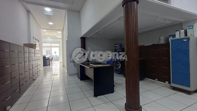 RBA-HA-1098 - Local commercial à louer Centre Ville - 2