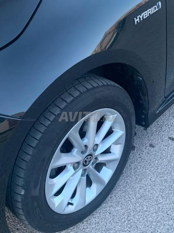 تويوتا كورولا هايبرد برستيج 2020 - 2