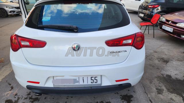 Alfa Romeo Giulietta - 2