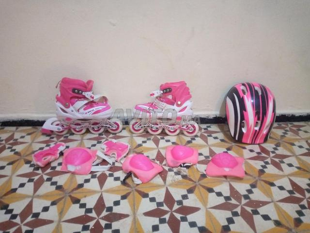 Vélo et roues 250dh chacun - 2