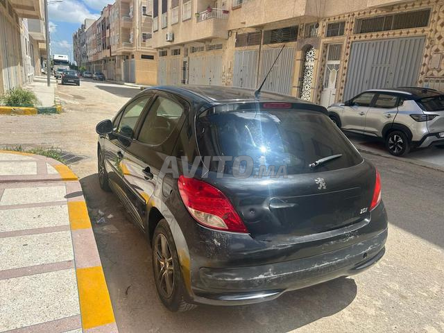 Peugeot 207 - 2